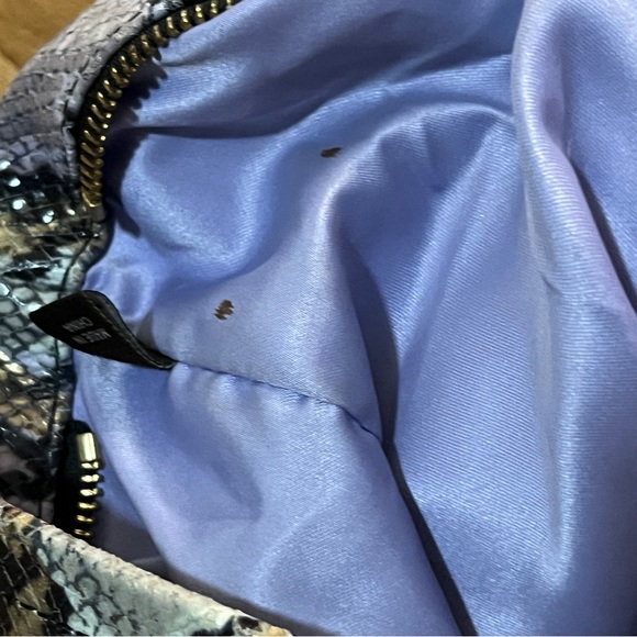 COACH POPPY EMBOSSED EXOTIC XL SPOTLIGHT 15329 Python Print Bag 15329 - Picture 5 of 9